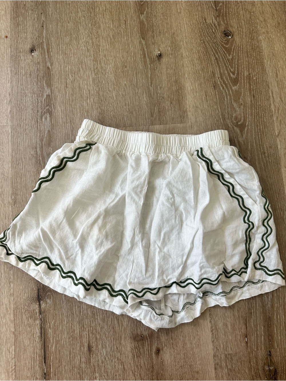 VRG GRL white shorts